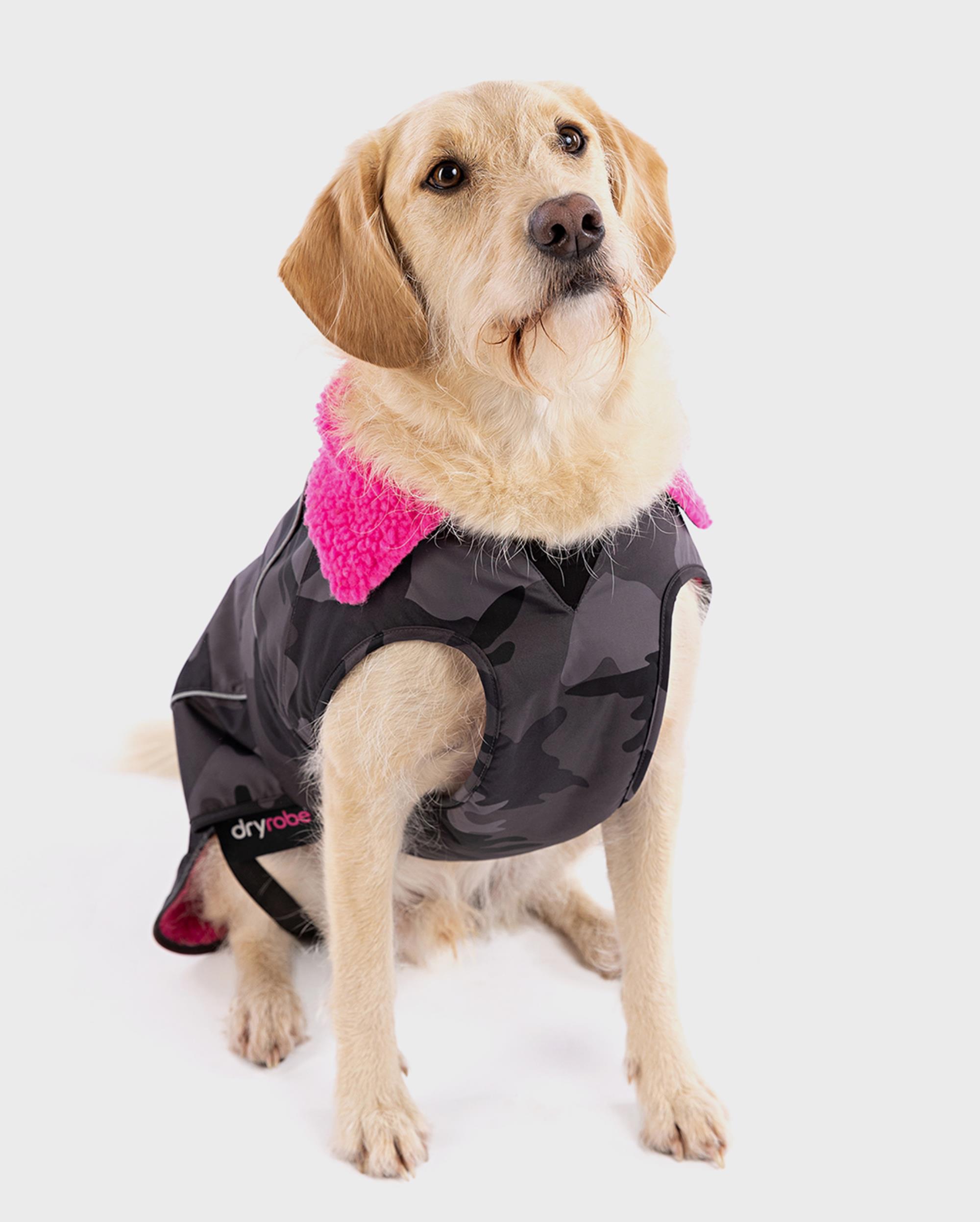 DRYROBE Dog Coat Hundemantel Schwarz Camo Pink XXL wetterfest und wasserdicht mit Fleece-Futter