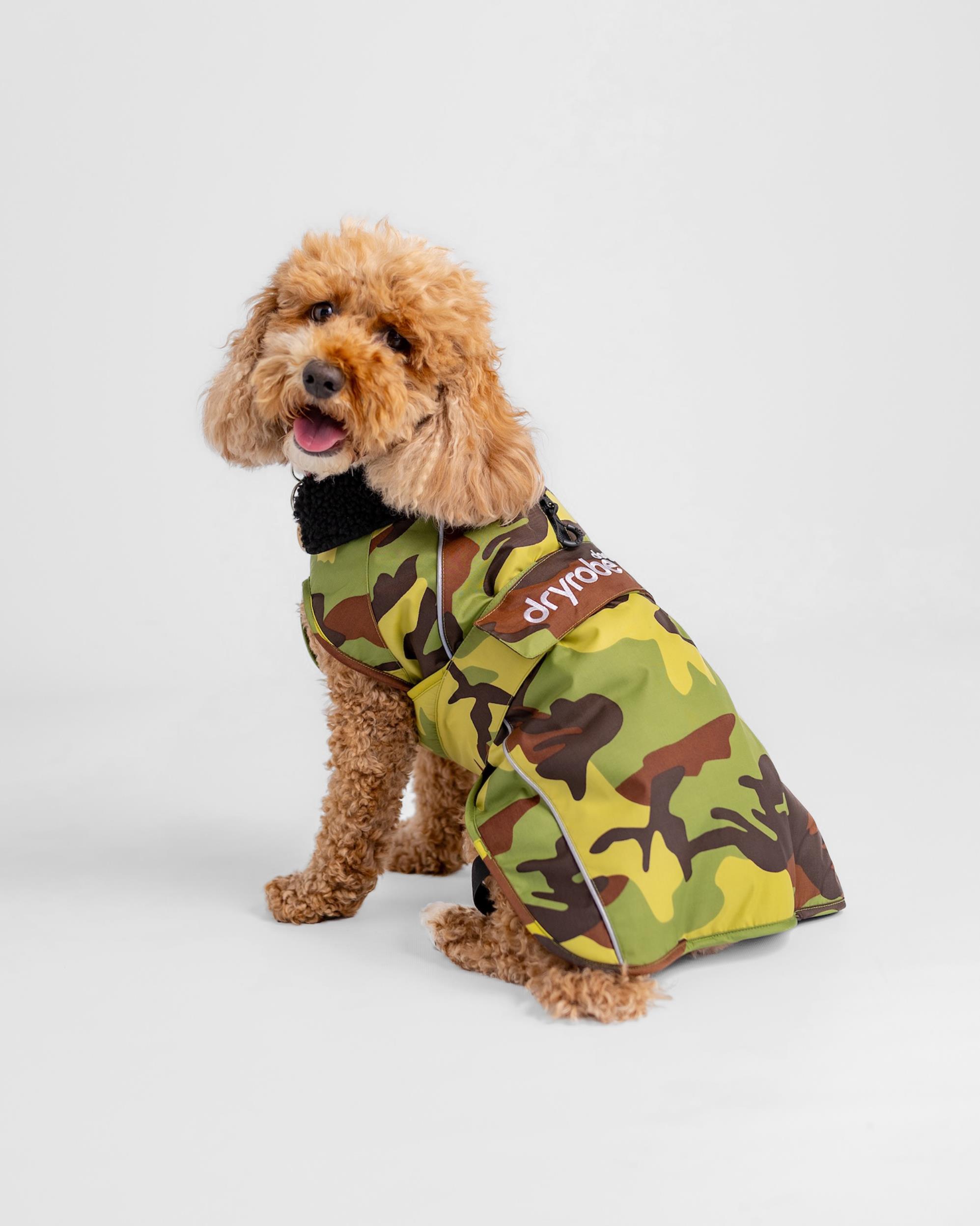 DRYROBE Dog Coat Hundemantel Grün Camo XS wetterfest und wasserdicht mit Fleece-Futter