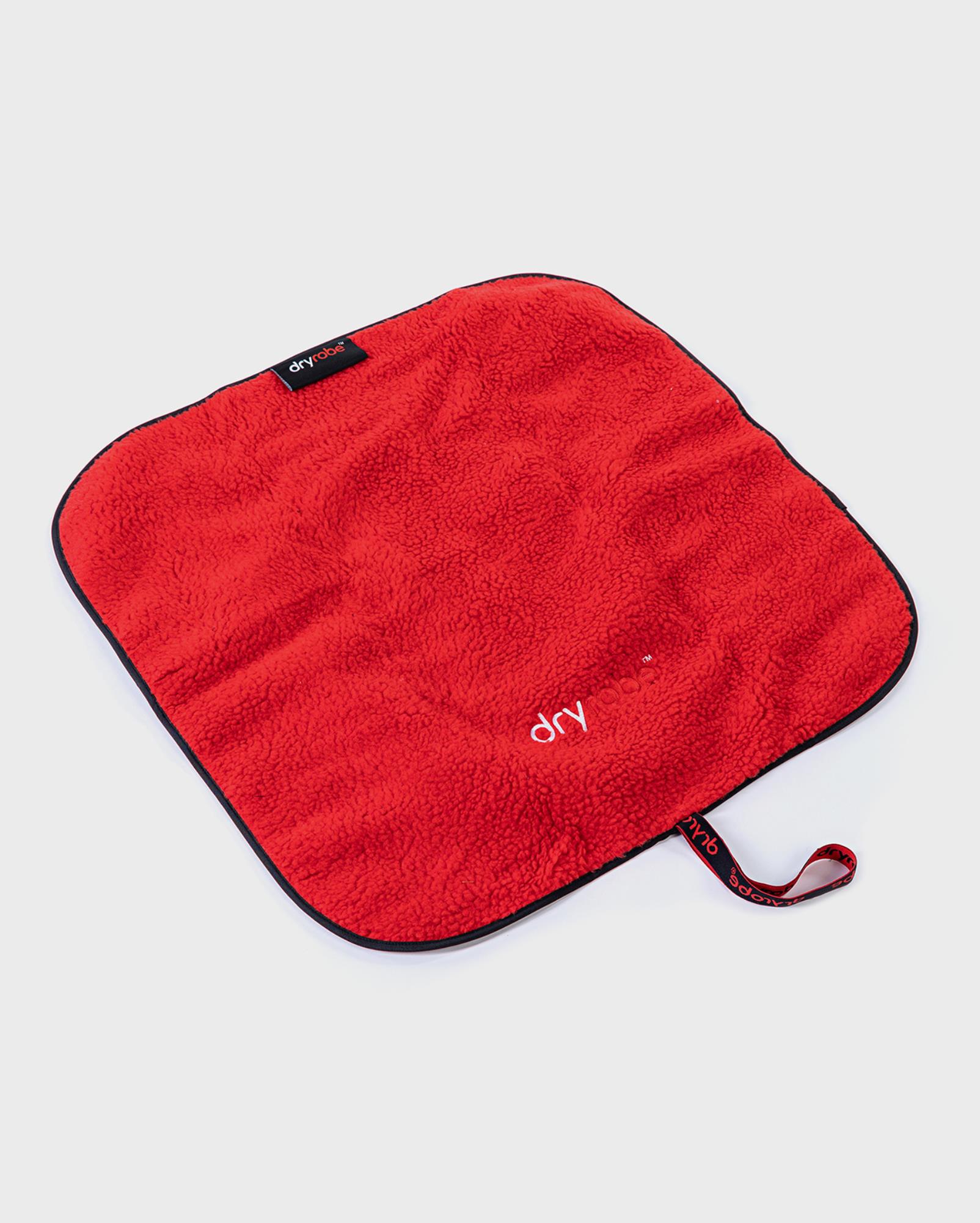 DRYROBE Changing Mat Red Black