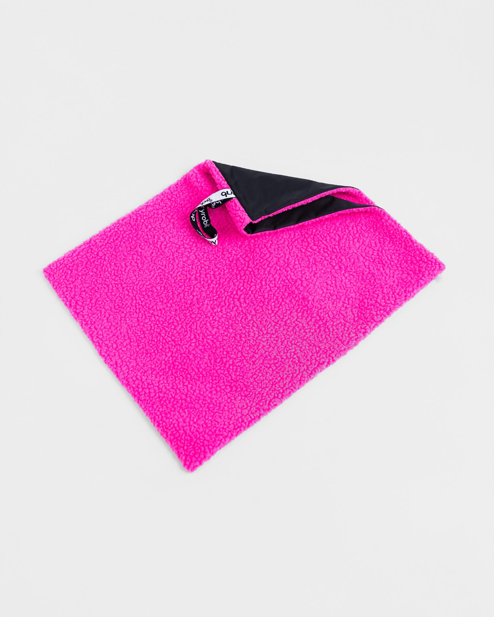DRYROBE Cushion Cover Black Pink