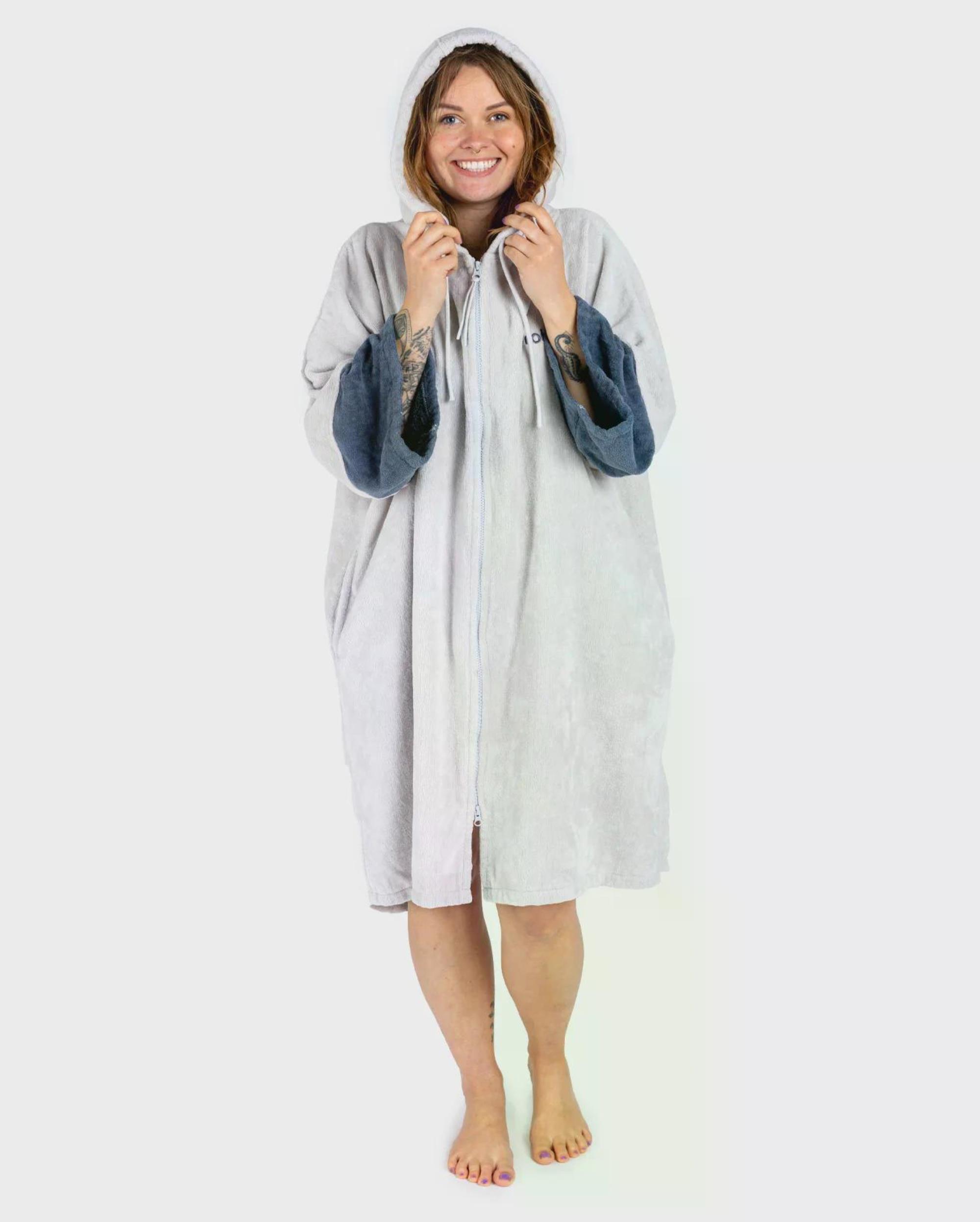 DRYROBE Fullzip Handtuchmantel Baumwolle Cloud S unisex 100% Bio Baumwolle Towel Robe Beach Poncho